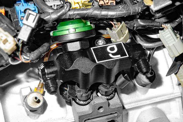 20-0445_Installed-5 Fuel Rail Top Feed Conversion for Mazda 13B Primary Radium Engineering