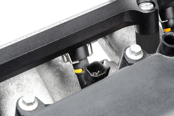 Fuel Rail for Mazda MZR / Ford Duratec Radium Engineering