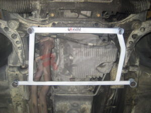 216709_1_zwfojpf09daydieg Front H-Brace Ultra Racing for BMW 3-Series E36 318/328