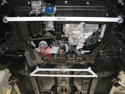 Front H-Brace 758 Ultra Racing for Kia Forte/Ceed/Koup 06-11