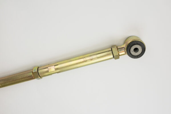 Adjustable Front Panhard IOD Performance Nissan Patrol 2.8 Y60 / Y61