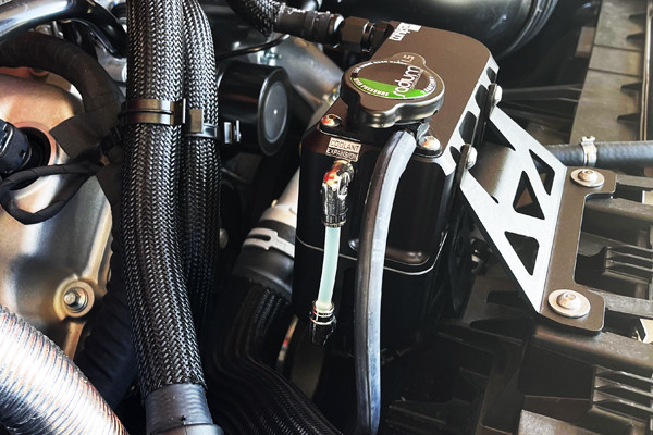 Coolant Tank Kit Ford Mustang 2015+ Radium Engineering