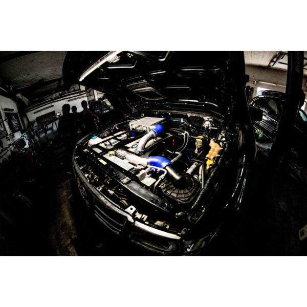 Intercooler kit for Nissan Patrol with BMW 3.0 D M57 engine Red