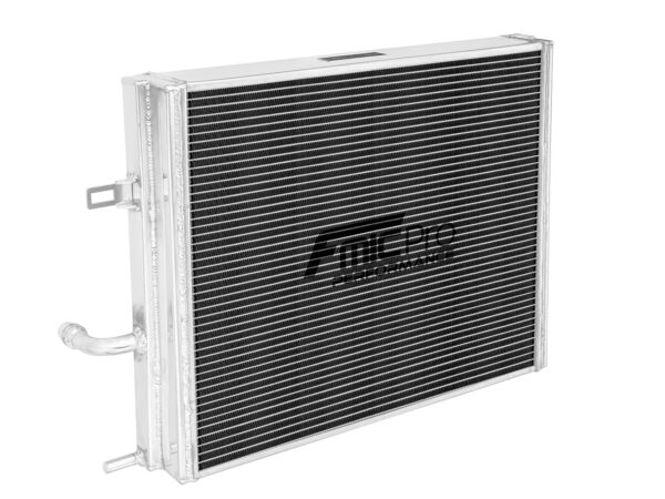 fmicpro_rad_109_02 Racing Radiator FMIC.Pro BMW Series 1 and 2 F20/F21 F22/F23 M140i M240i 15-19