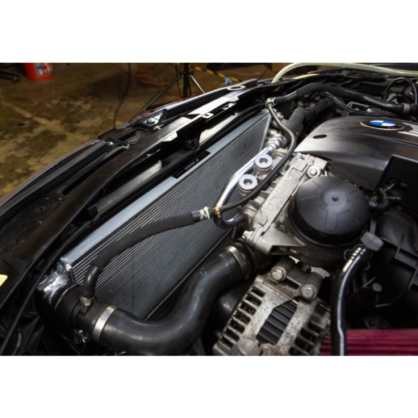 Mishimoto MMRAD-E90-07A Performance Aluminum Radiator for BMW 335I/135I (Automatic) 06-13