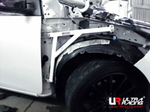 Fender Brackets (540P) Ultra Racing for Toyota Corolla Altis (E170) 1.8/2.0 2WD 13-18